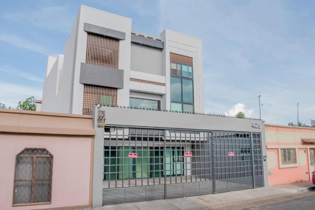 Loft Lujoso Y Moderno Con Cama King En Centrico Historico Apartment Durango Luaran gambar